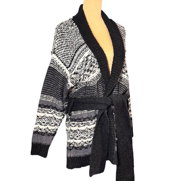 Free People Cozy Cabin CardiganSweater Sz S Black White Oversized Nordic - Picture 4 of 13